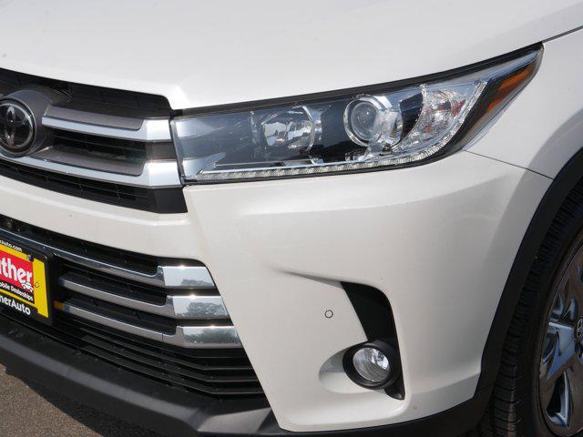 used 2018 Toyota Highlander car, priced at $29,900