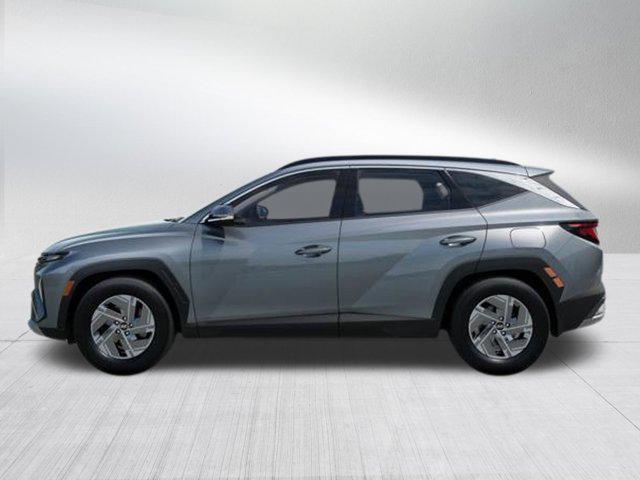 new 2025 Hyundai Tucson Hybrid car, priced at $33,657