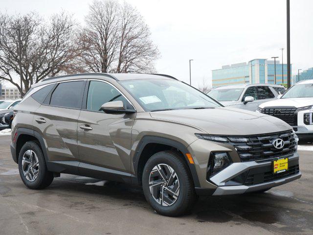 new 2025 Hyundai Tucson Hybrid car, priced at $33,965