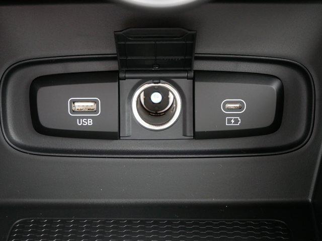 new 2025 Hyundai Venue car, priced at $21,966