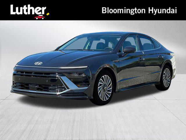 new 2025 Hyundai Sonata Hybrid car, priced at $37,460