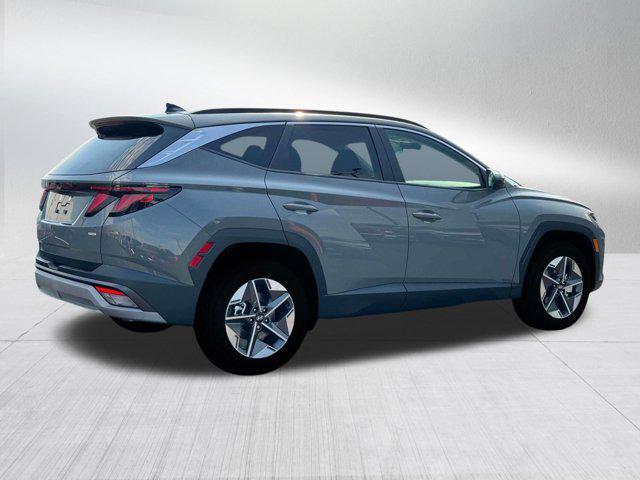 new 2025 Hyundai Tucson car, priced at $30,557