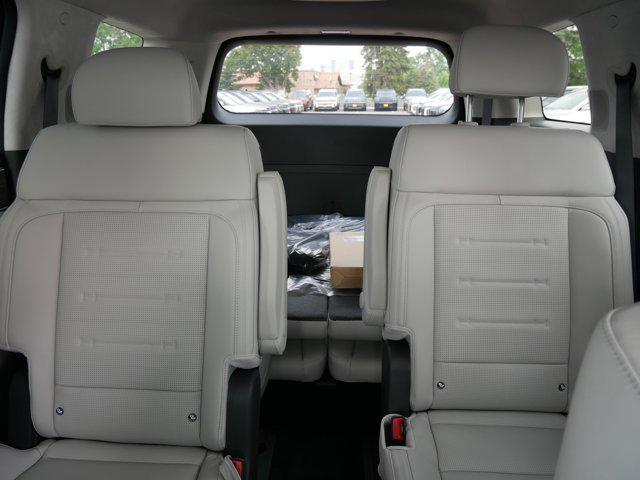 new 2025 Hyundai Santa Fe car, priced at $46,071