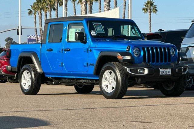 used 2023 Jeep Gladiator car, priced at $32,888