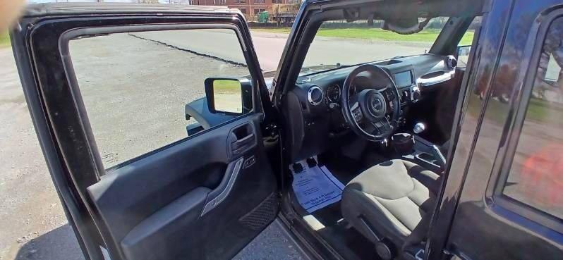 used 2015 Jeep Wrangler Unlimited car, priced at $17,999