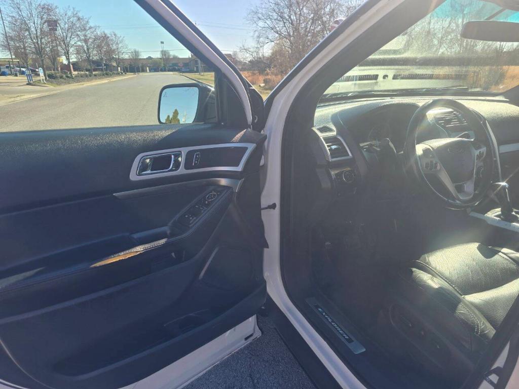 used 2014 Ford Explorer car, priced at $10,999