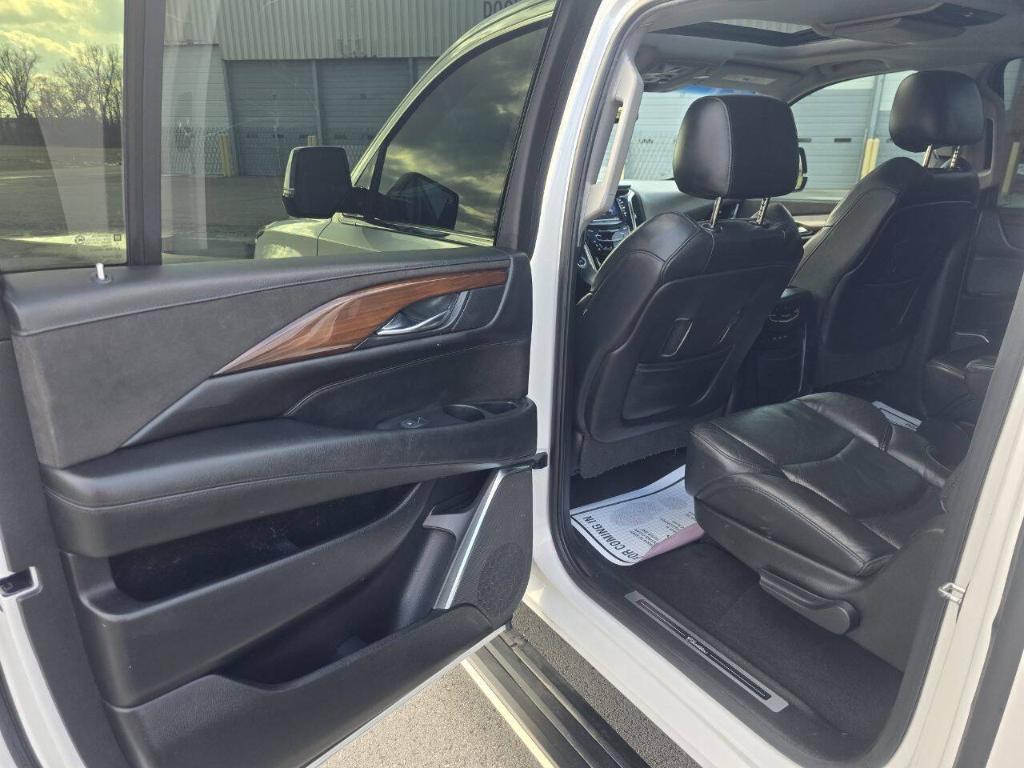 used 2017 Cadillac Escalade ESV car, priced at $23,678