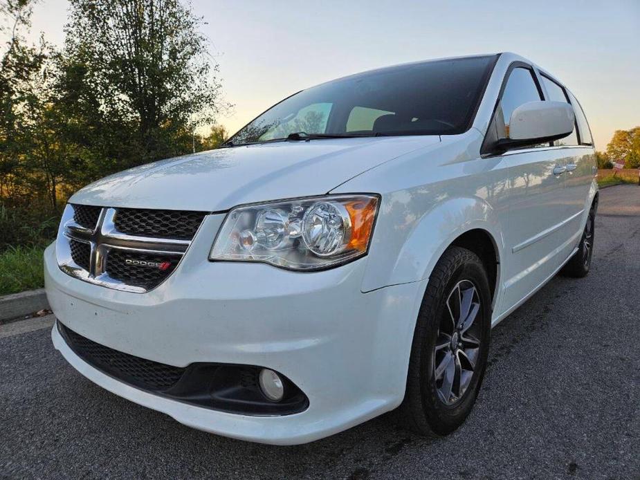 used 2017 Dodge Grand Caravan car, priced at $9,999