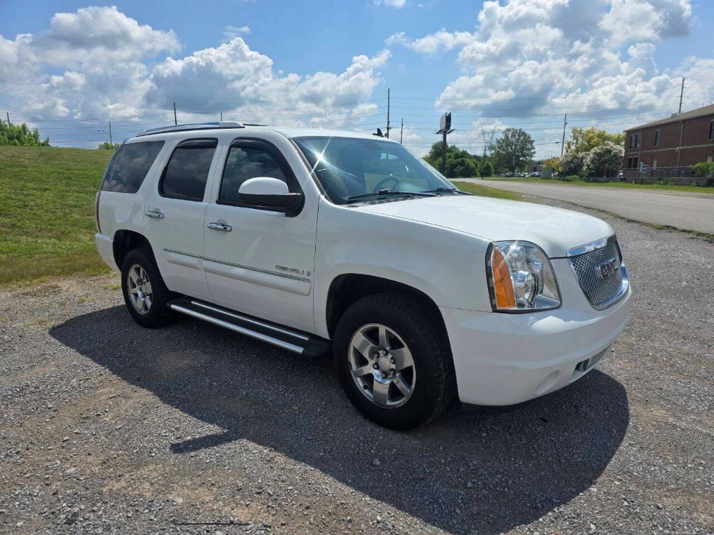 used 2008 GMC Yukon car, priced at $9,999