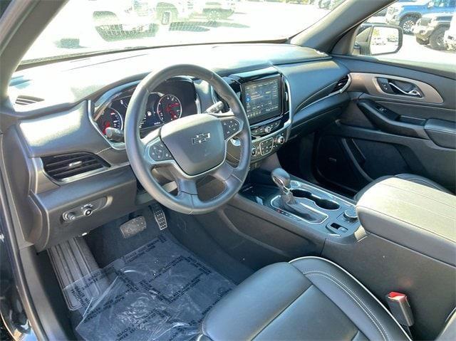 used 2023 Chevrolet Traverse car, priced at $41,111