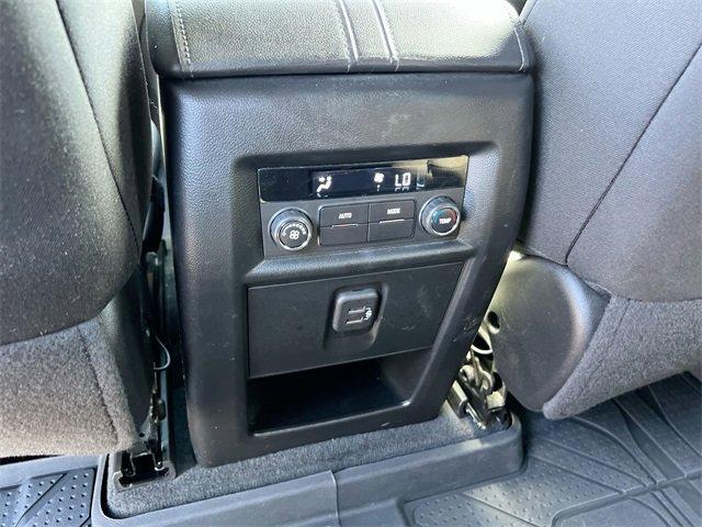 used 2023 Chevrolet Traverse car, priced at $32,280