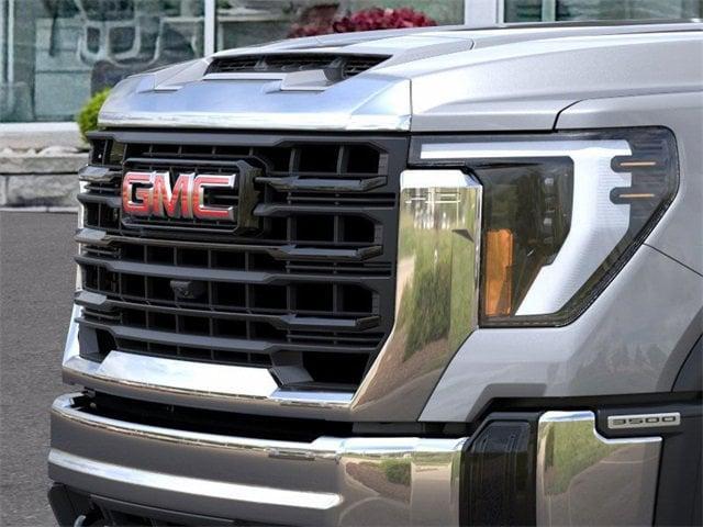 new 2025 GMC Sierra 3500 car