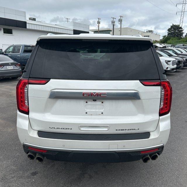 used 2022 GMC Yukon XL car, priced at $65,700
