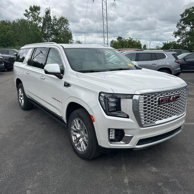 used 2022 GMC Yukon XL car, priced at $65,700