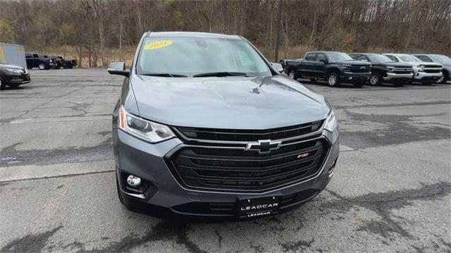 used 2021 Chevrolet Traverse car, priced at $35,158