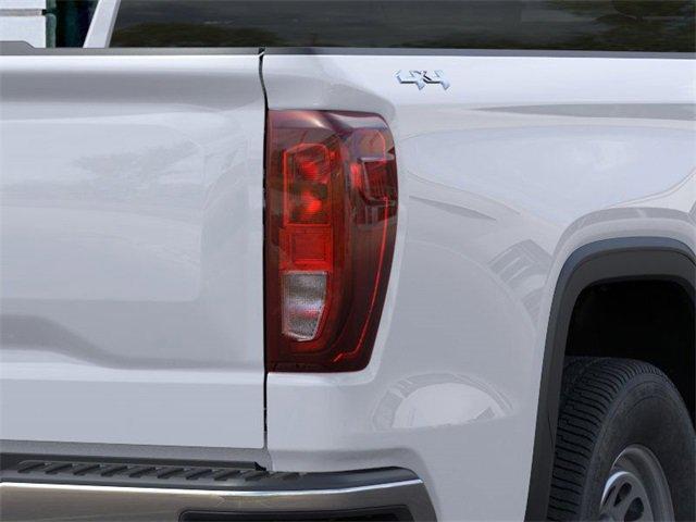 new 2025 GMC Sierra 1500 car, priced at $43,358