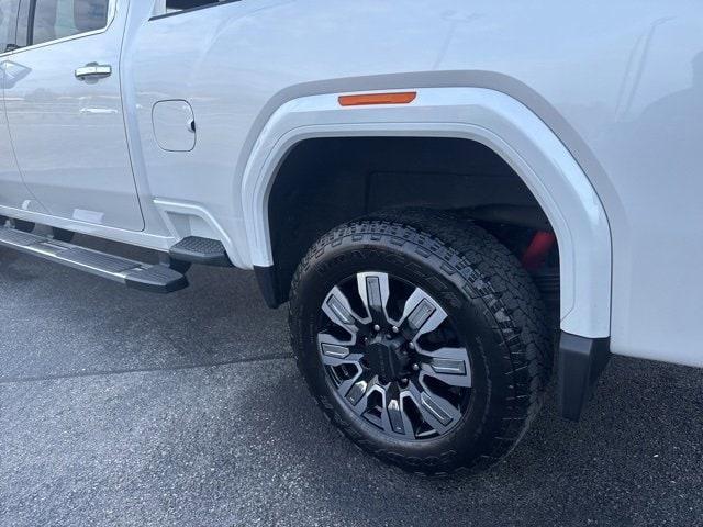 used 2024 GMC Sierra 2500 car, priced at $69,667
