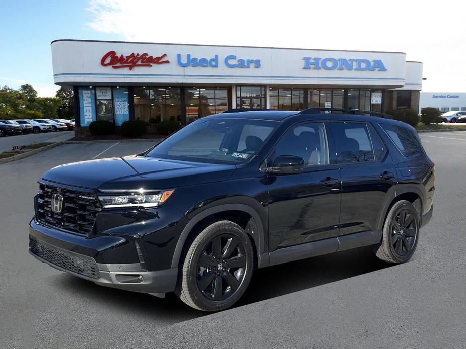 used 2025 Honda Pilot car, priced at $52,249