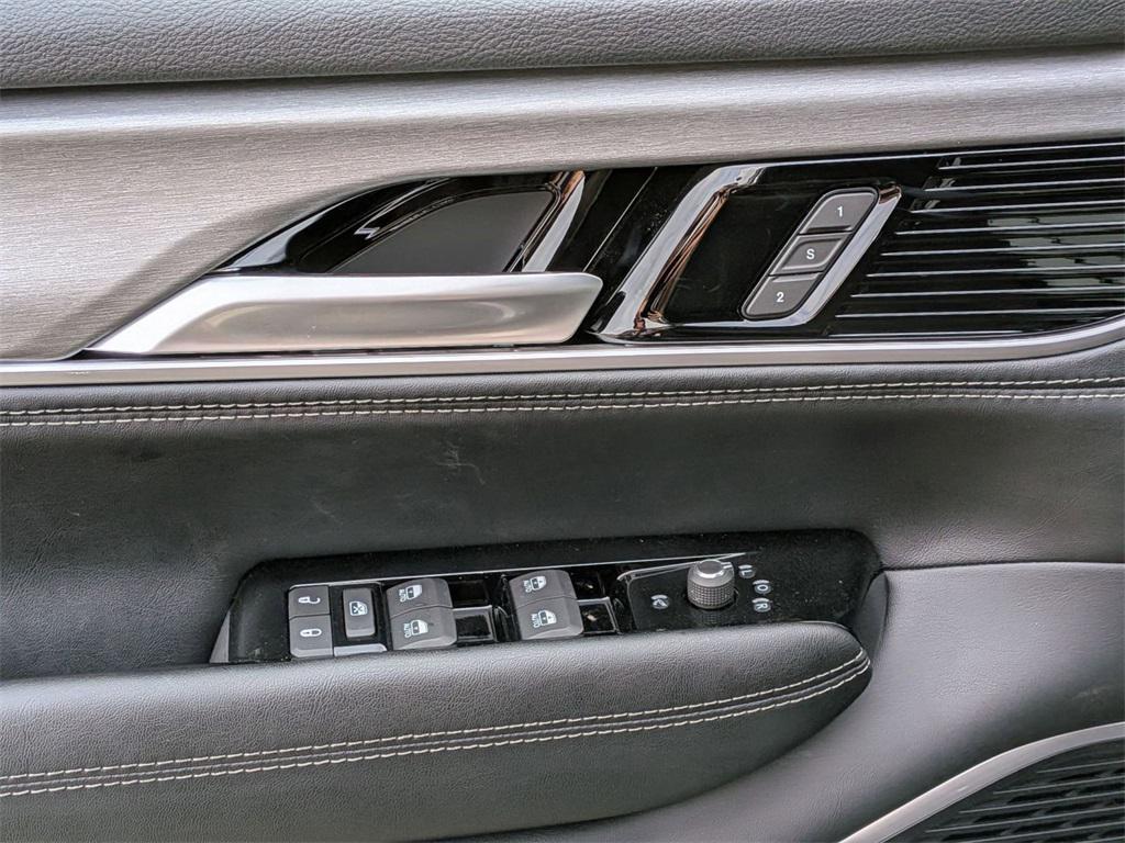 new 2025 Jeep Wagoneer car, priced at $69,978
