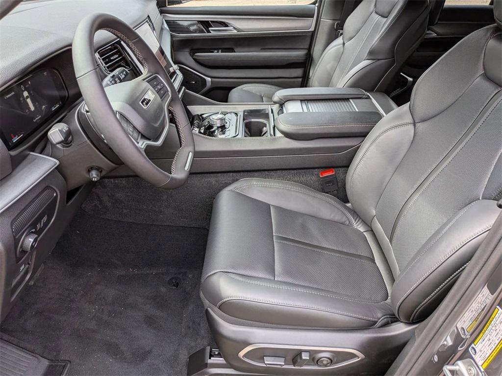 new 2025 Jeep Wagoneer car, priced at $69,978