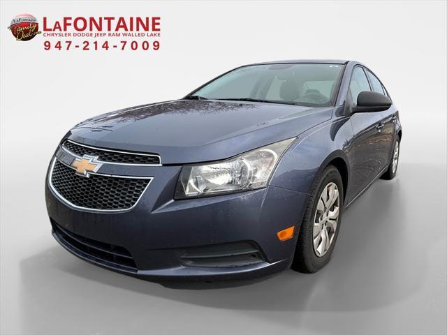 used 2013 Chevrolet Cruze car, priced at $6,500