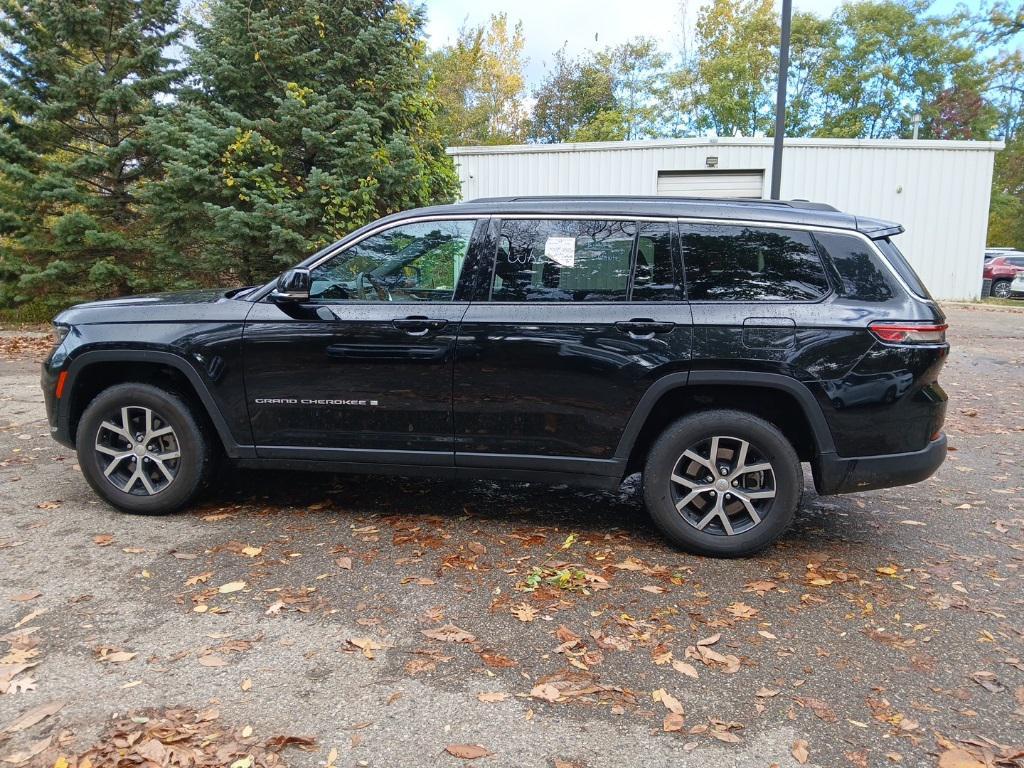 used 2024 Jeep Grand Cherokee L car, priced at $30,730
