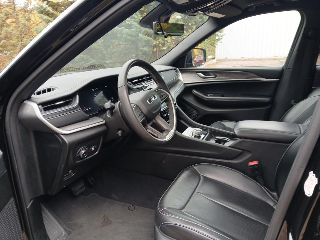 used 2024 Jeep Grand Cherokee L car, priced at $30,730