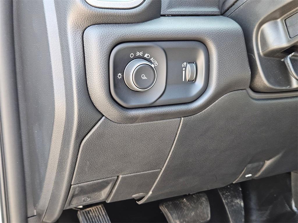 new 2024 Ram 2500 car, priced at $55,401