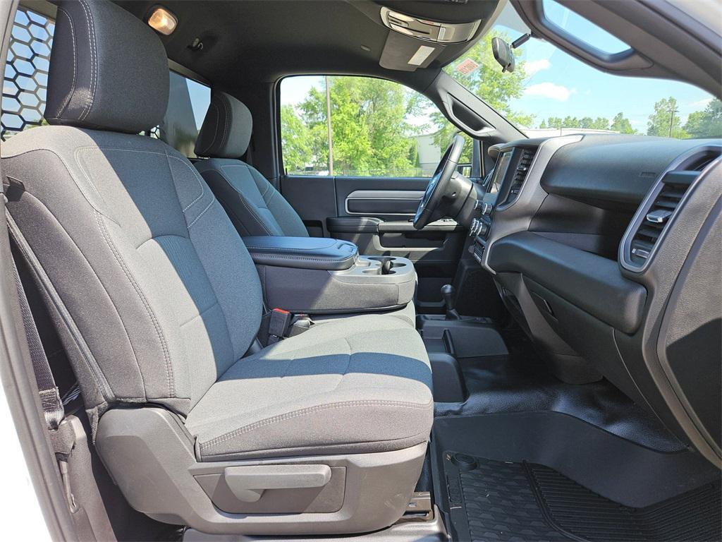 new 2024 Ram 2500 car, priced at $55,401