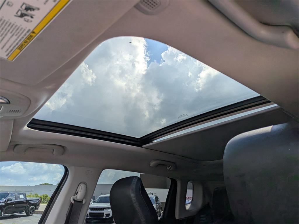 used 2022 Jeep Compass car, priced at $22,550