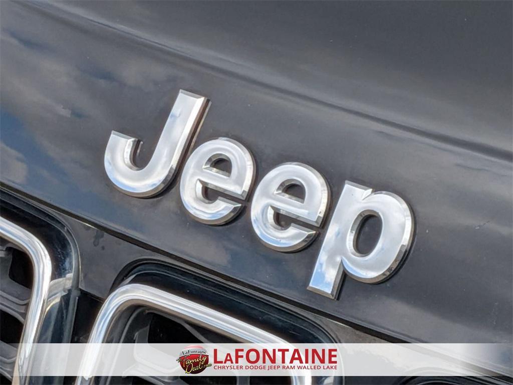 used 2020 Jeep Grand Cherokee car, priced at $19,270
