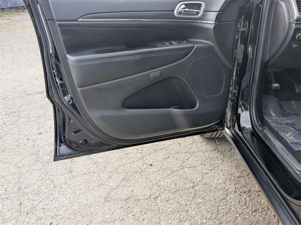 used 2020 Jeep Grand Cherokee car, priced at $19,270