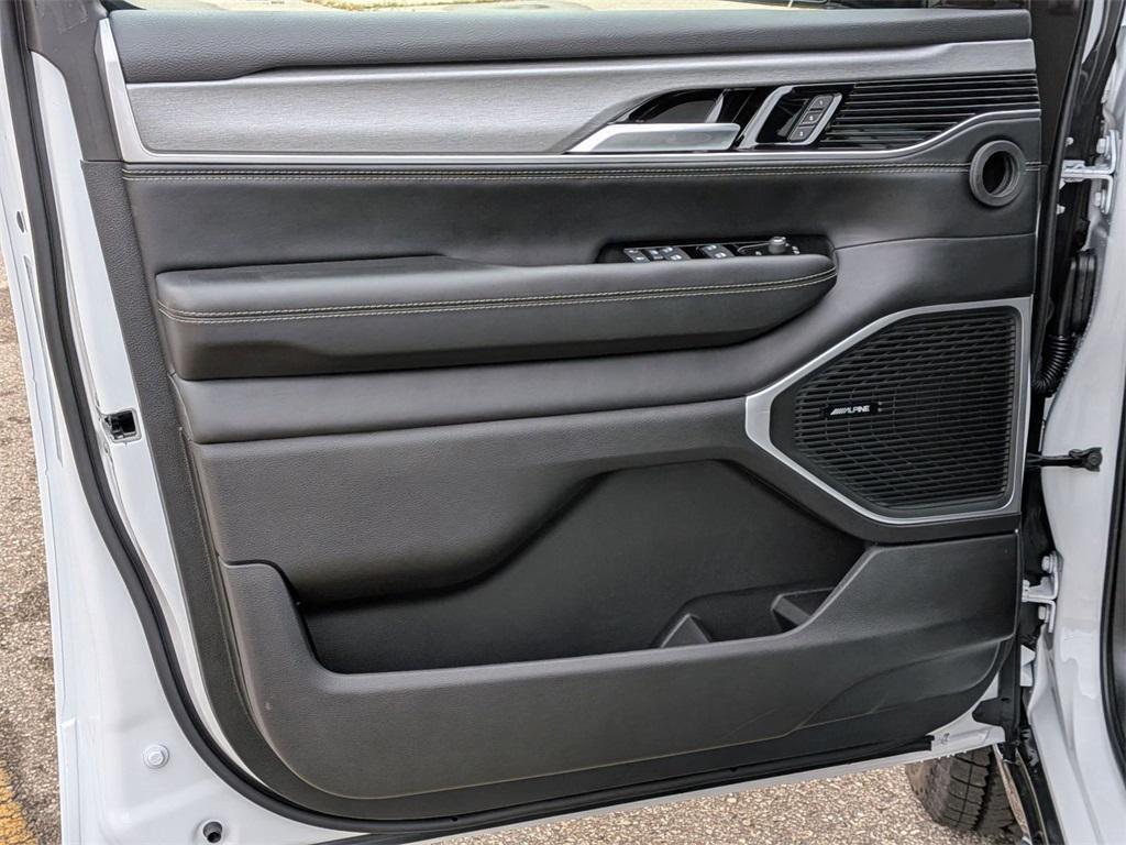 new 2025 Jeep Wagoneer car, priced at $69,390