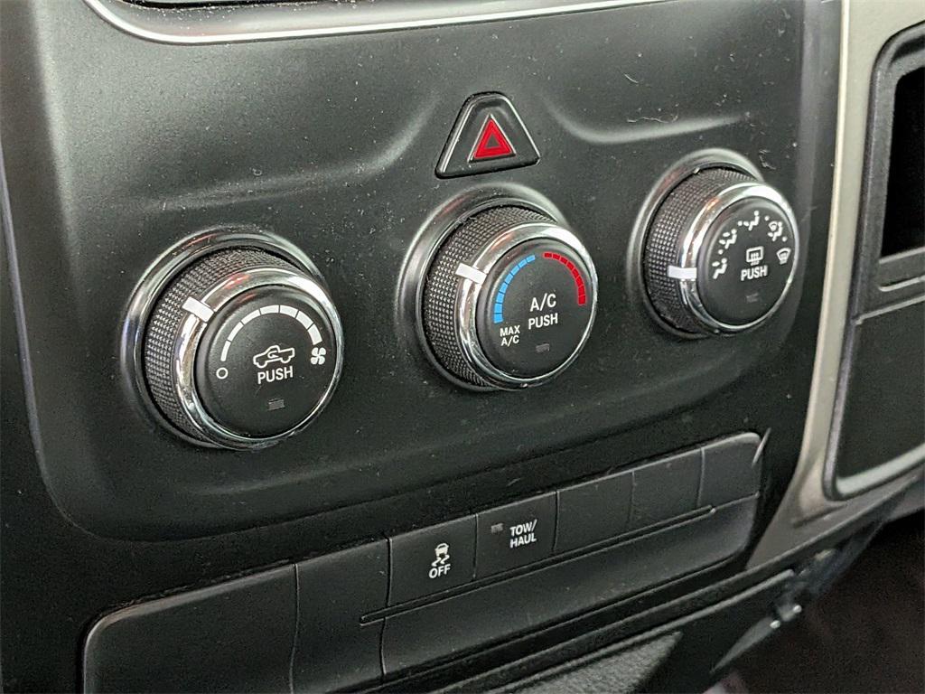 used 2020 Ram 1500 Classic car, priced at $22,599