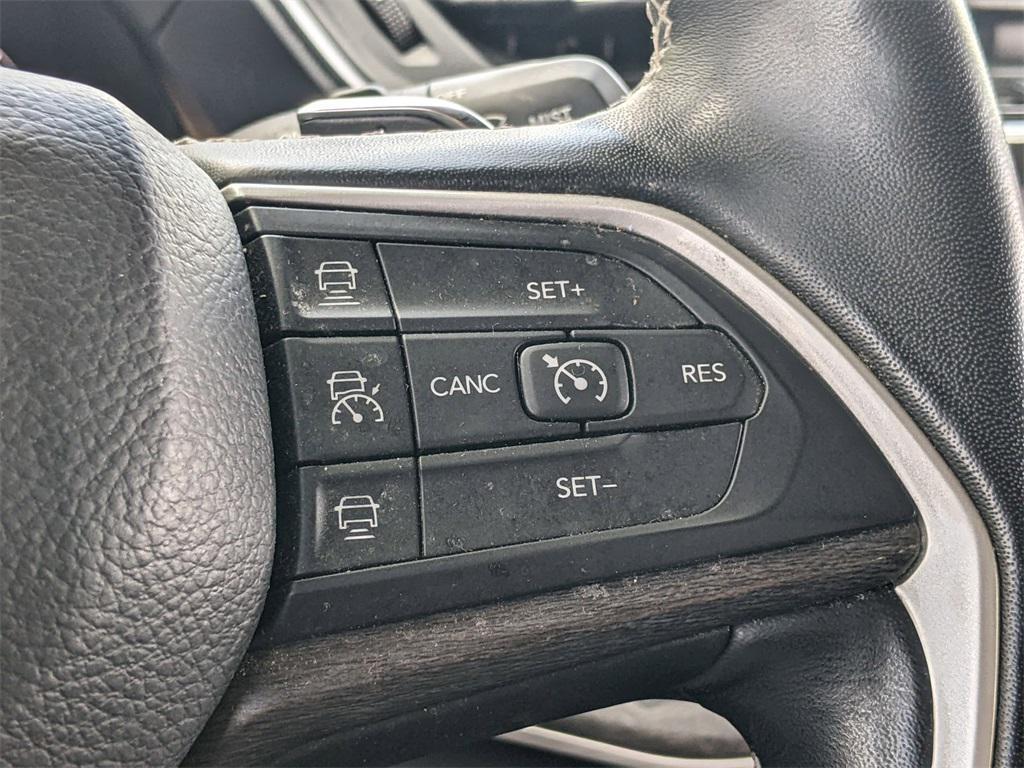 used 2022 Jeep Grand Cherokee L car, priced at $30,500