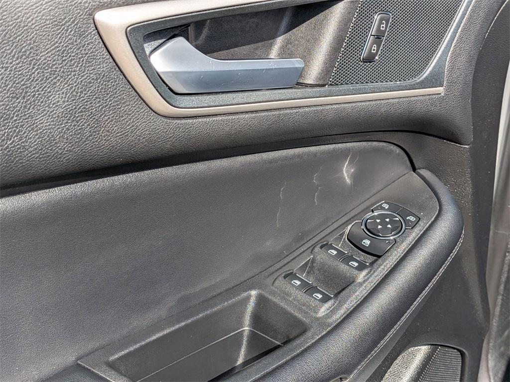 used 2024 Ford Edge car, priced at $21,450