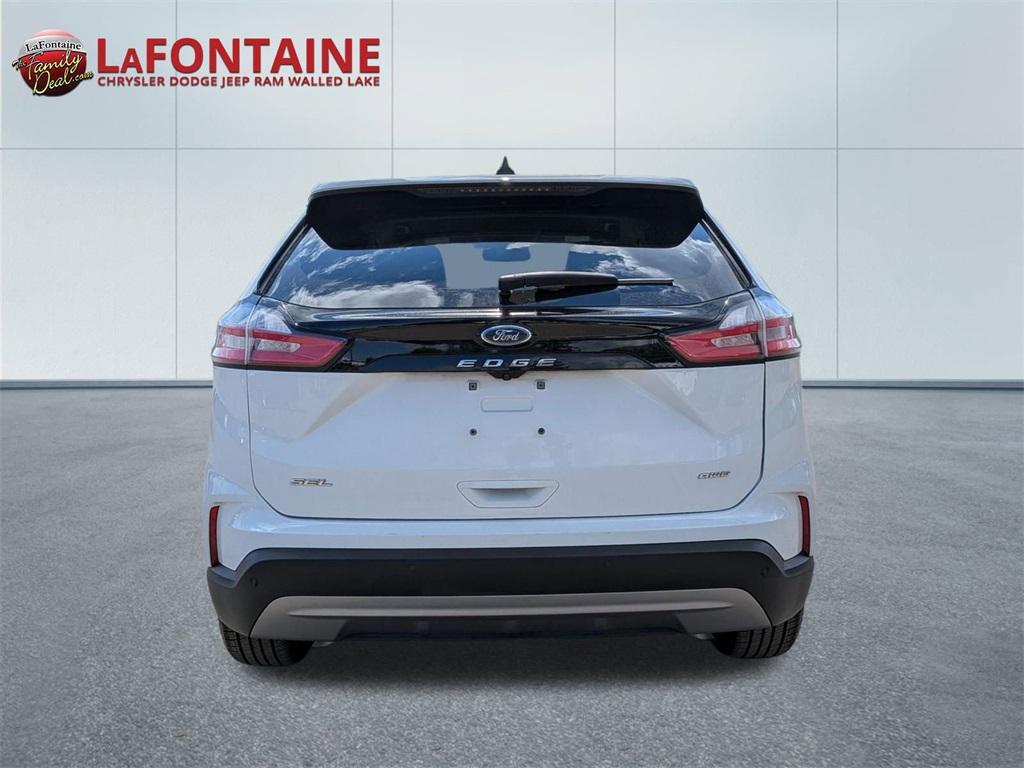 used 2024 Ford Edge car, priced at $21,450