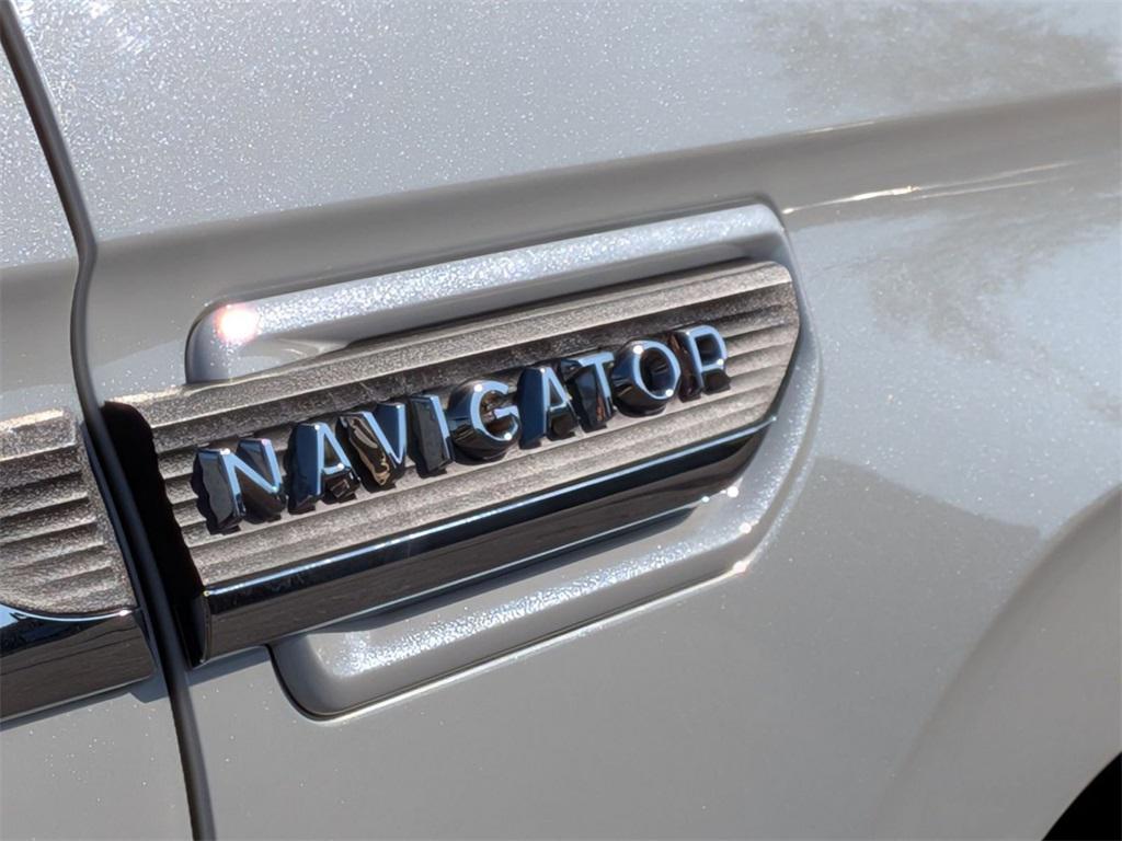 used 2023 Lincoln Navigator car, priced at $57,980