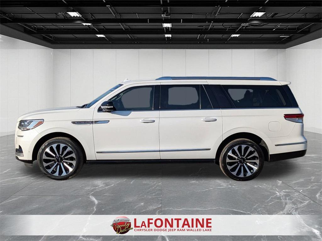 used 2023 Lincoln Navigator car, priced at $57,980