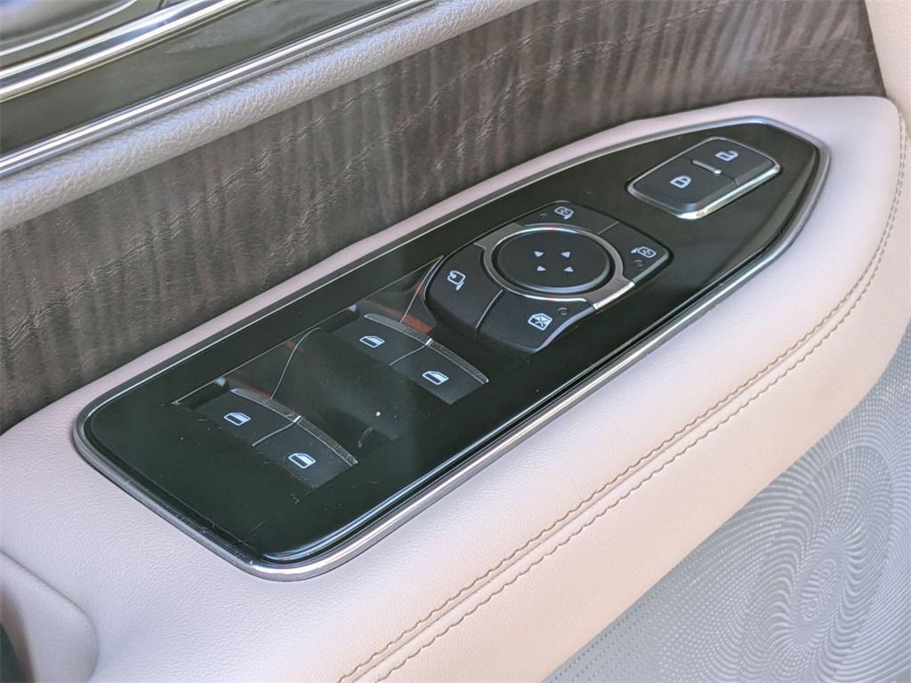 used 2023 Lincoln Navigator car, priced at $57,980