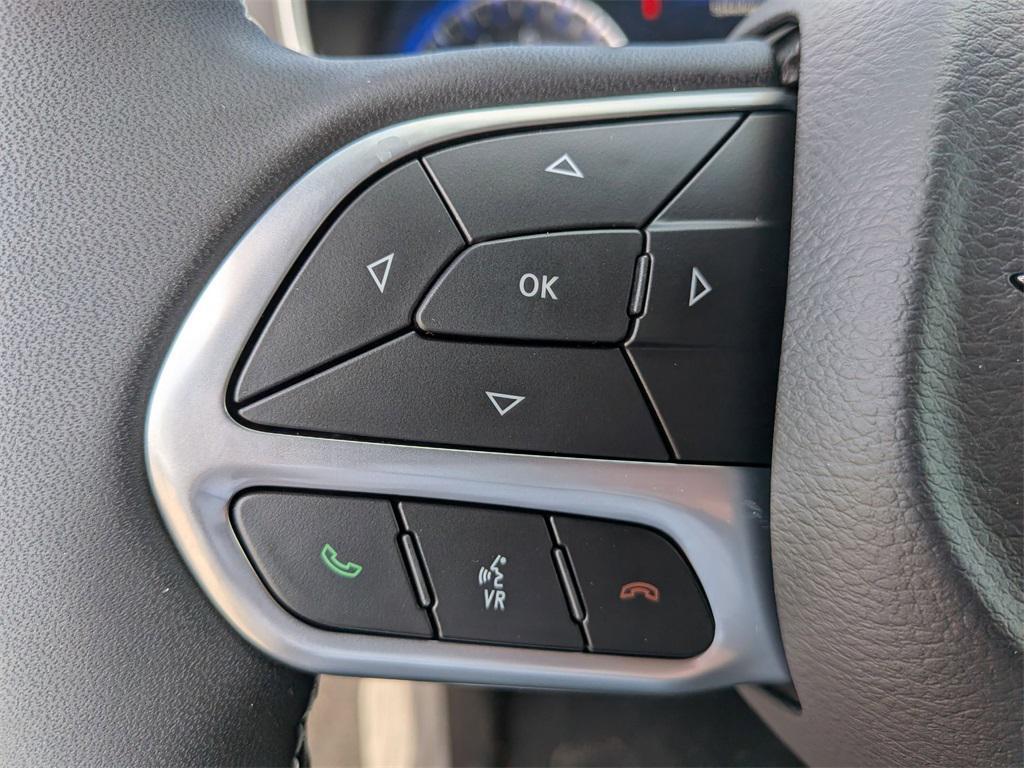 new 2026 Chrysler Pacifica car, priced at $43,385
