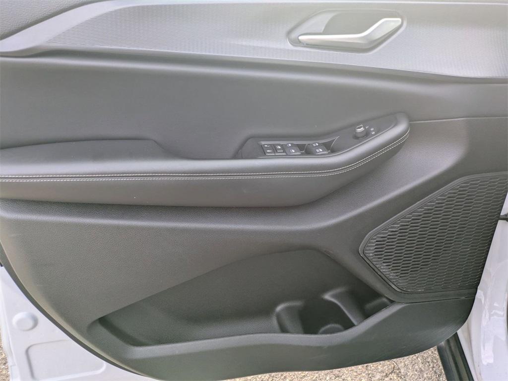 used 2024 Jeep Grand Cherokee L car, priced at $29,950