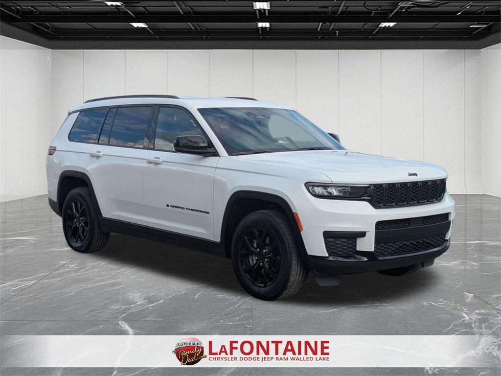 used 2024 Jeep Grand Cherokee L car, priced at $29,950