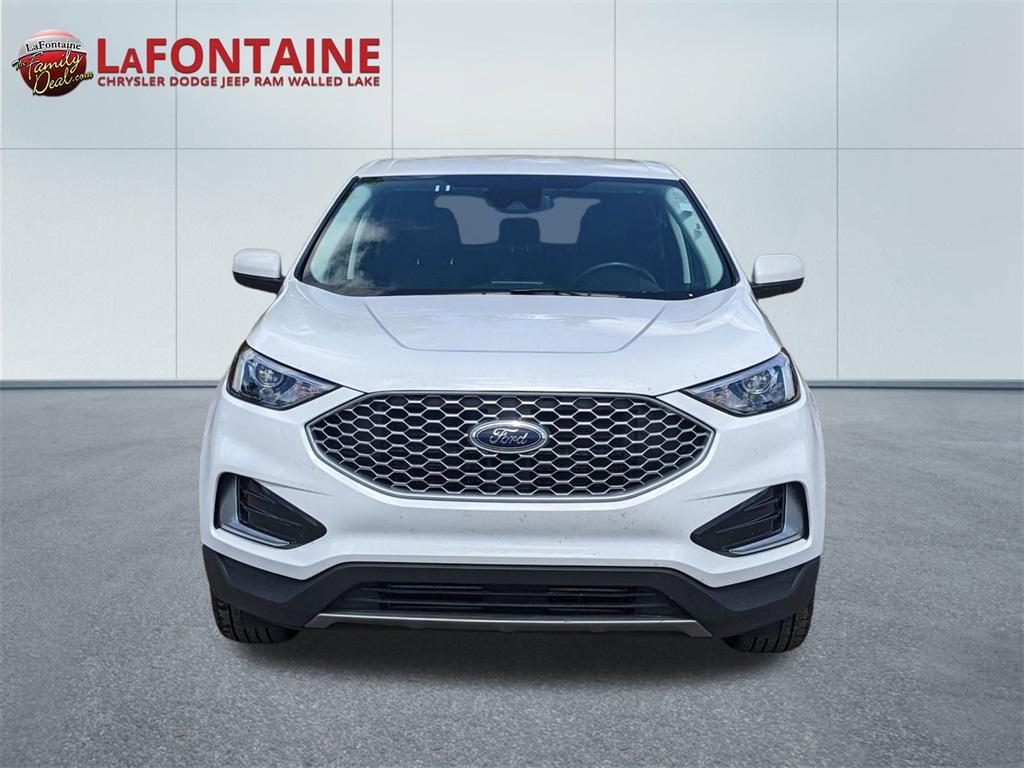 used 2024 Ford Edge car, priced at $22,615
