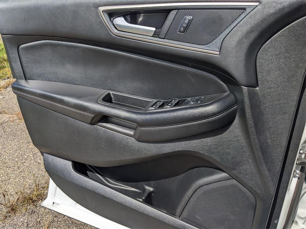 used 2024 Ford Edge car, priced at $22,615