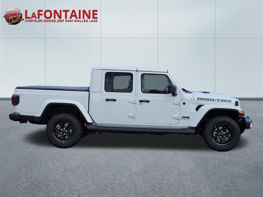 new 2025 Jeep Gladiator car, priced at $48,077