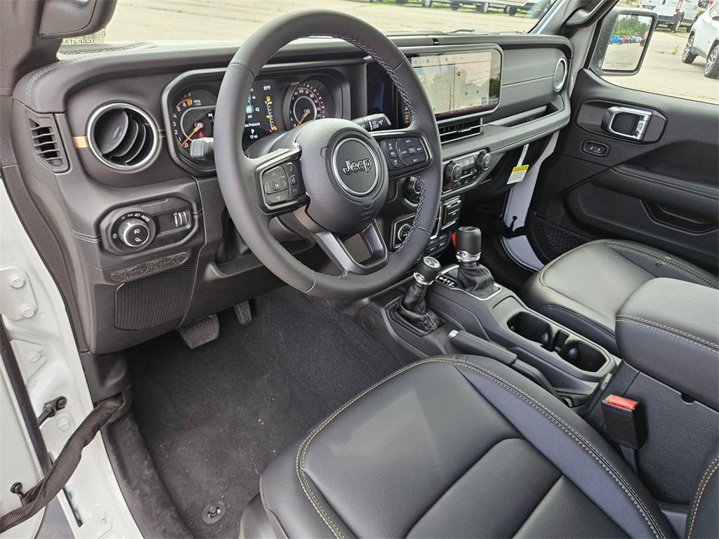 new 2025 Jeep Gladiator car, priced at $48,077