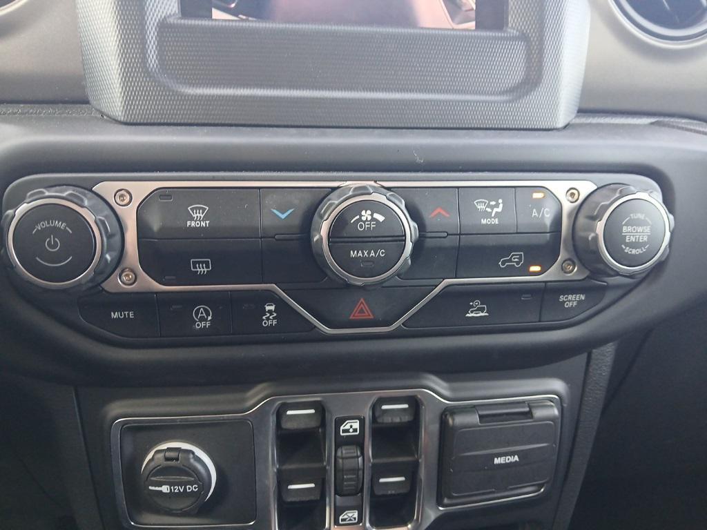 used 2023 Jeep Gladiator car, priced at $28,924