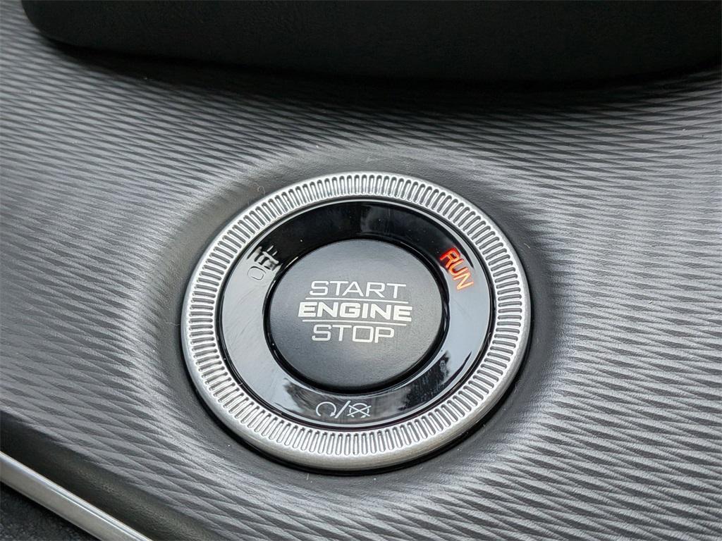 new 2025 Jeep Grand Cherokee car, priced at $35,544