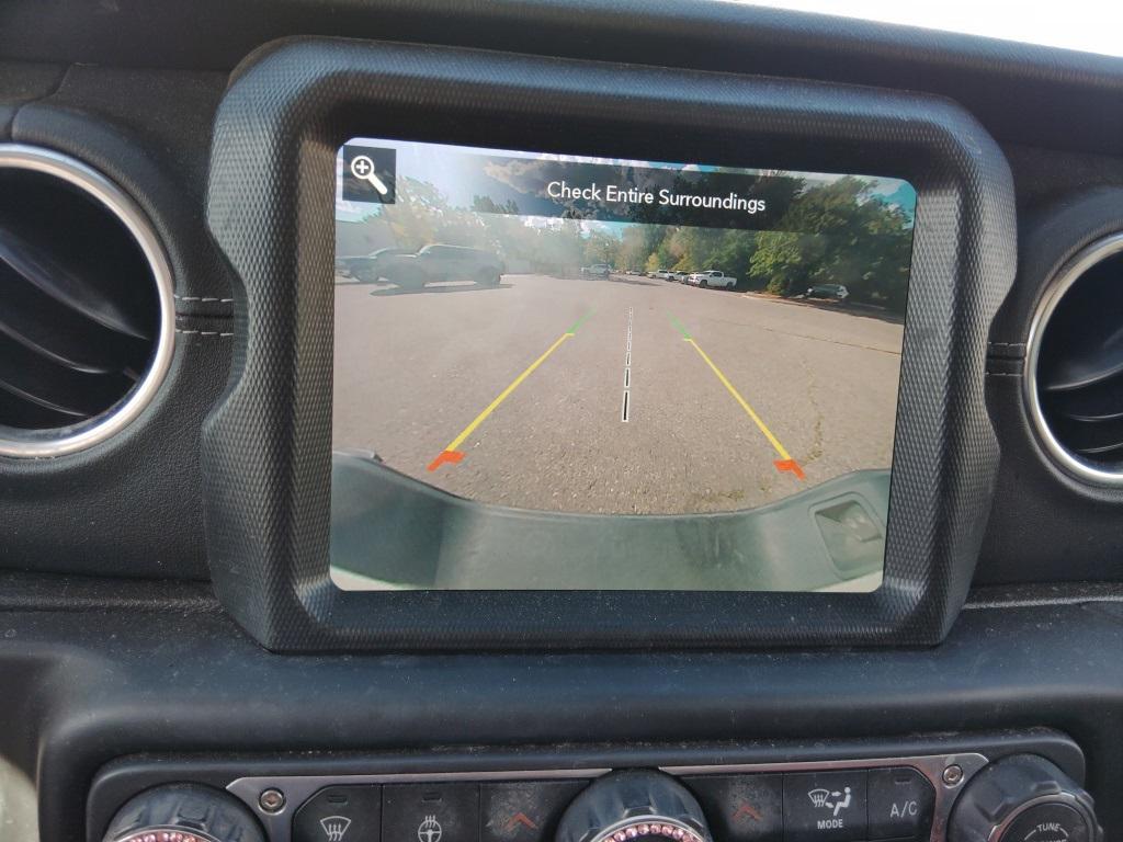 used 2022 Jeep Gladiator car, priced at $32,300